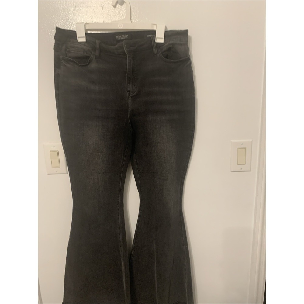 Judy Blue | Washed Gray Super Flare Raw Hem Jeans Size 15/32